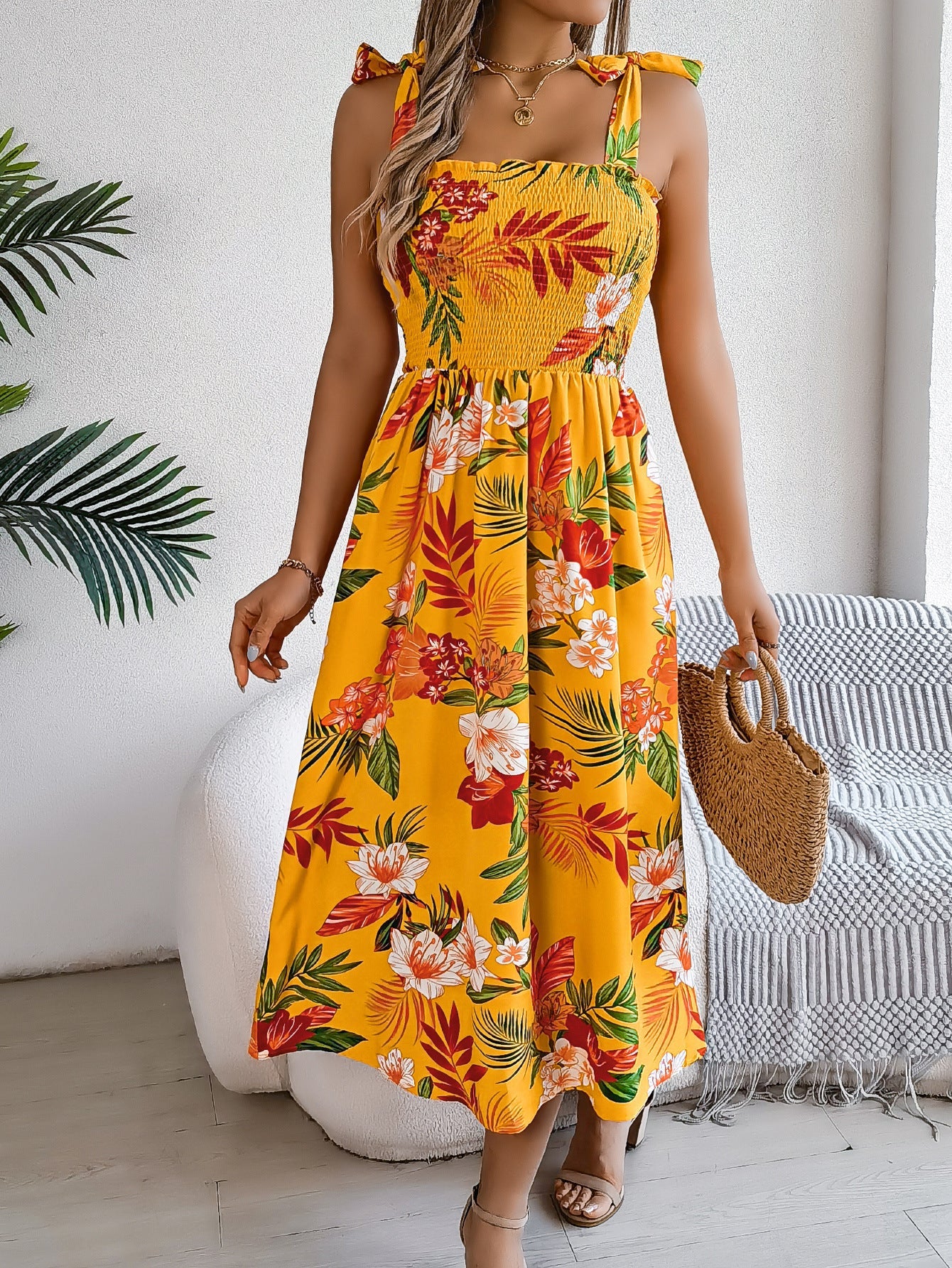 Robe Fleurie Sans Manches Taille Haute