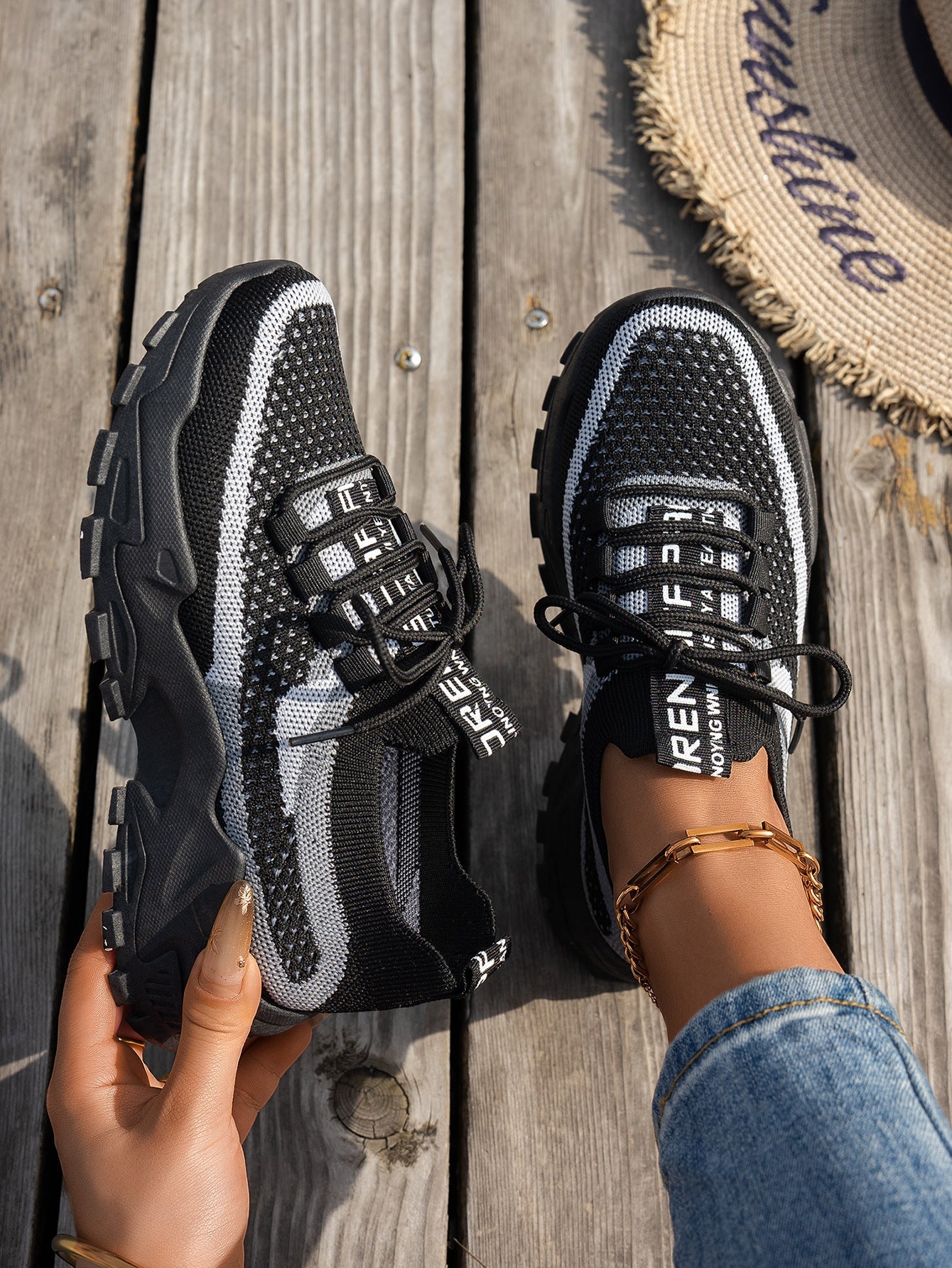 Basket Femme Légère Respirante Flyknit