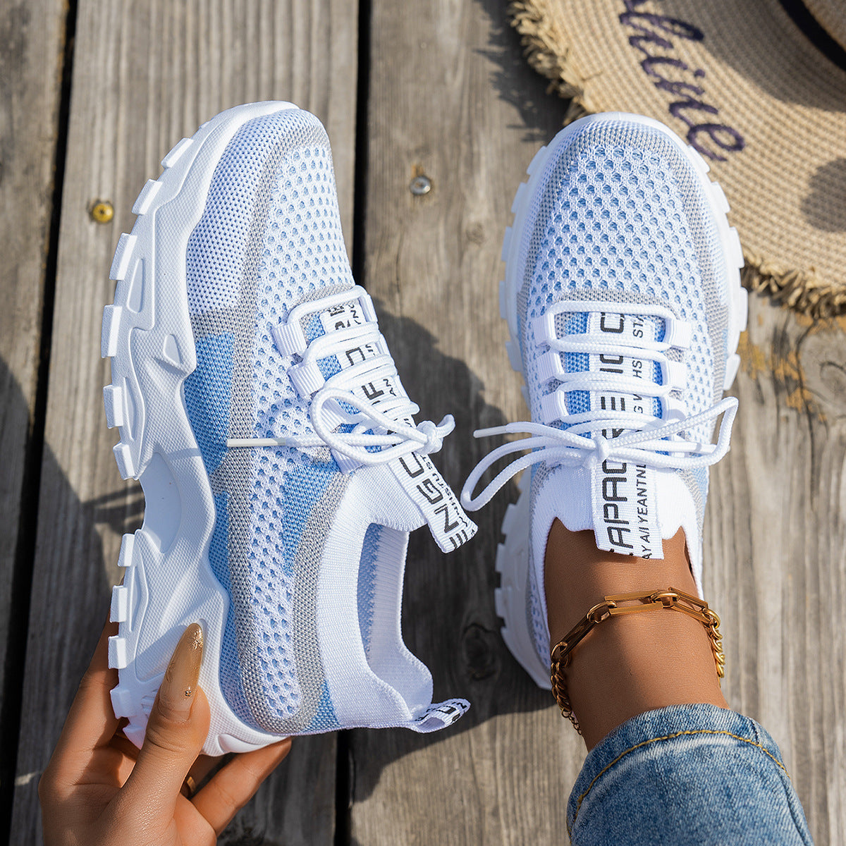 Basket Femme Légère Respirante Flyknit